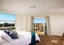 Park One San Diego - Second Master Suite with Balcony
